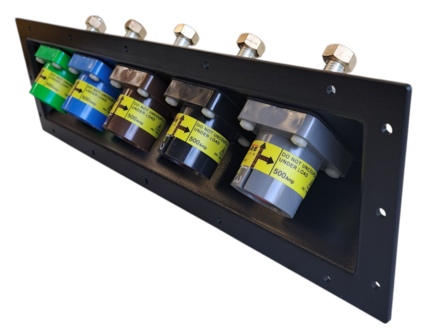 Montagepaneel 45gr met vijf 500A source connectoren